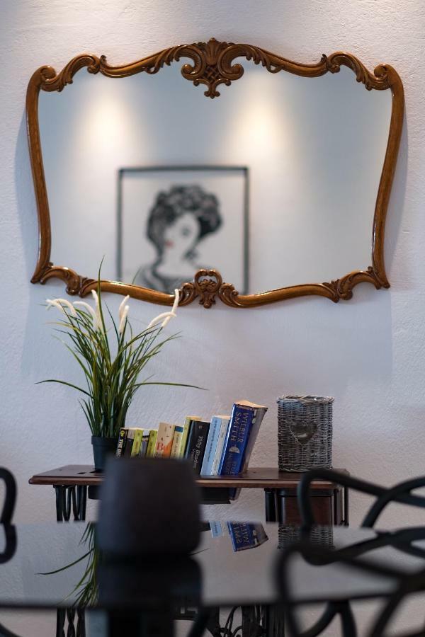 Olympia Zervea Studios With Pool - Apartment Kardhamili Bagian luar foto