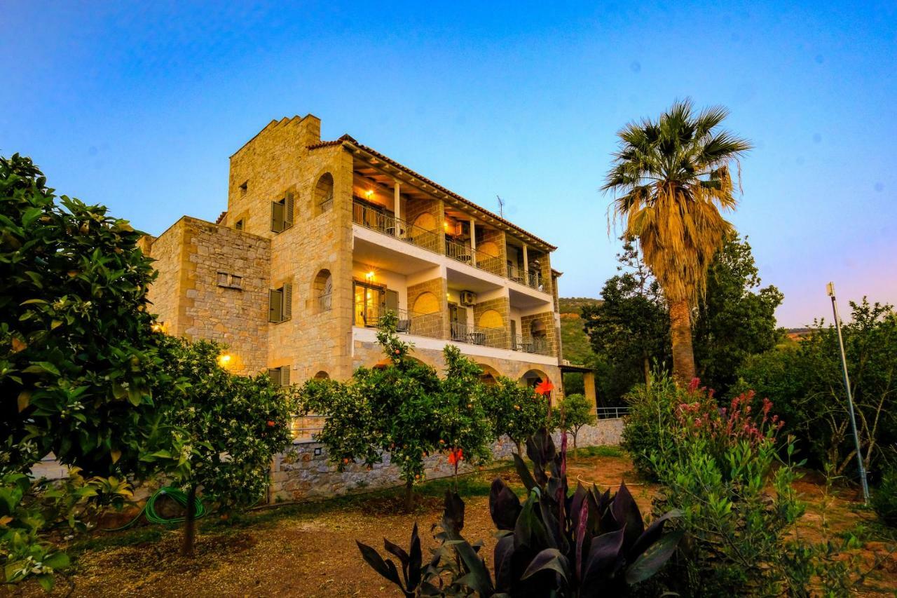 Olympia Zervea Studios With Pool - Apartment Kardhamili Bagian luar foto